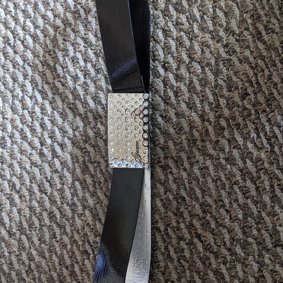 Guess Belt - Picture 2 of 2